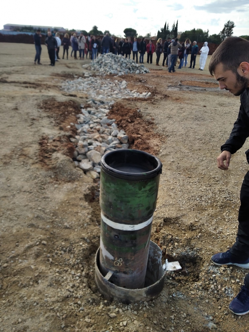 IU LA RINCONADA se moviliza contra el fracking que se realiza en la barriada de El Gordillo